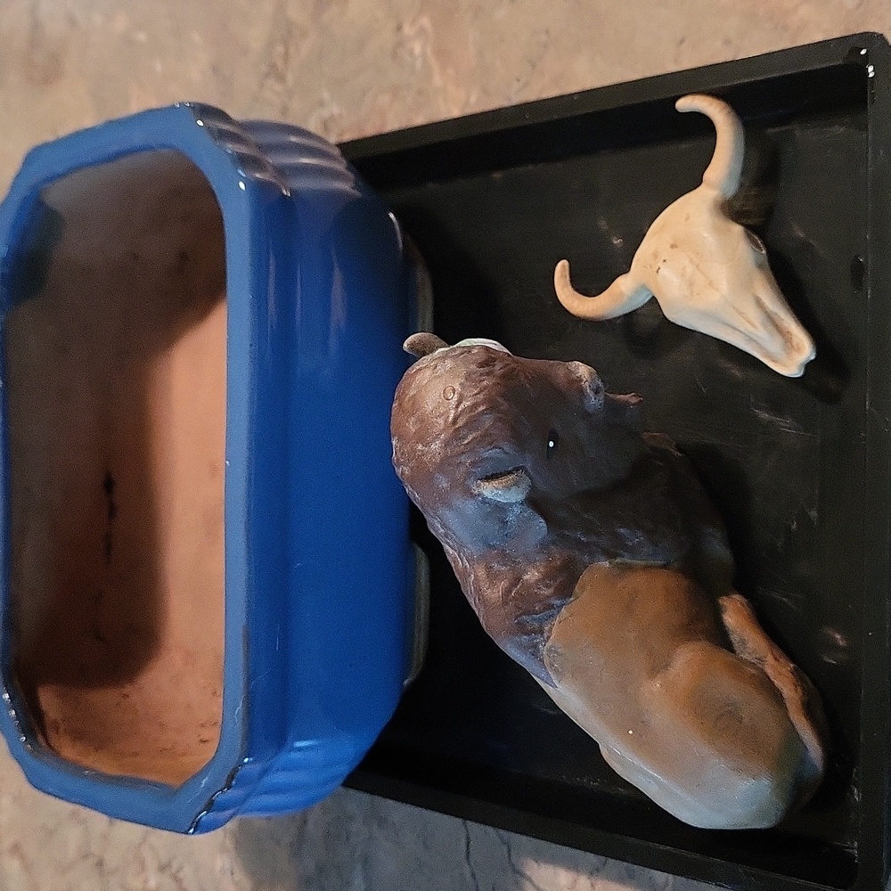 UPDATED LISTING Pot, Tray, Bison Buffalo tatanka and skull figurines Set